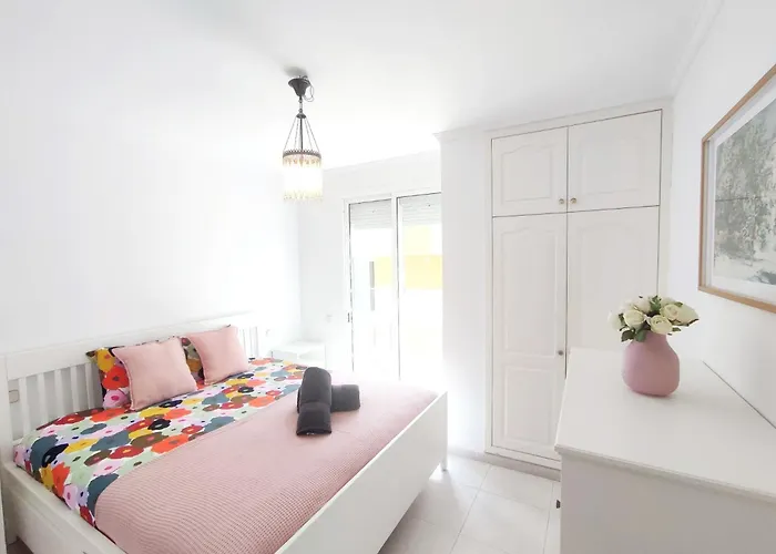 Pura Vida Beachfront Апартаменти